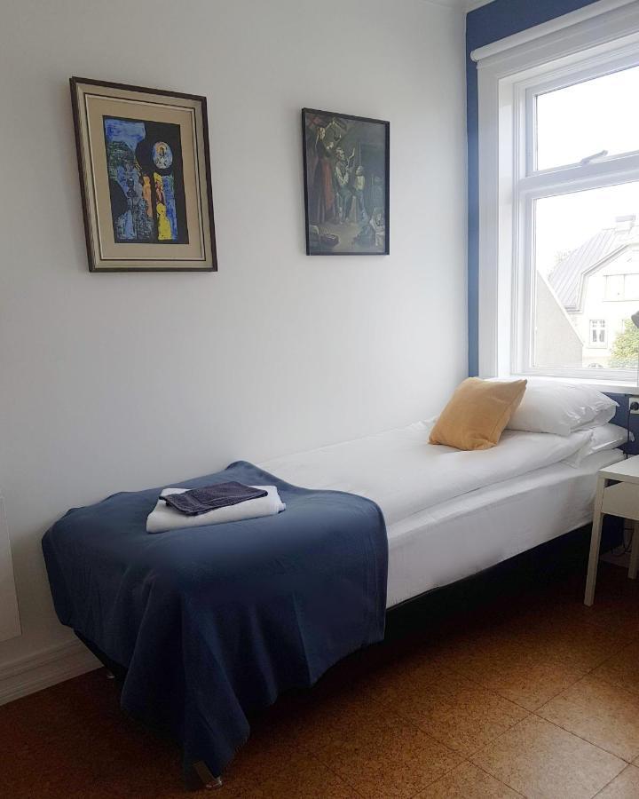 Refurinn Reykjavik Guesthouse Екстер'єр фото