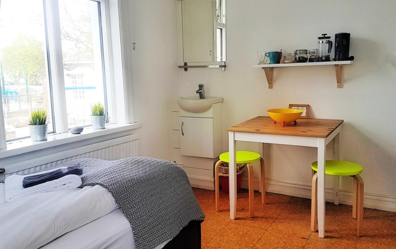Refurinn Reykjavik Guesthouse Екстер'єр фото